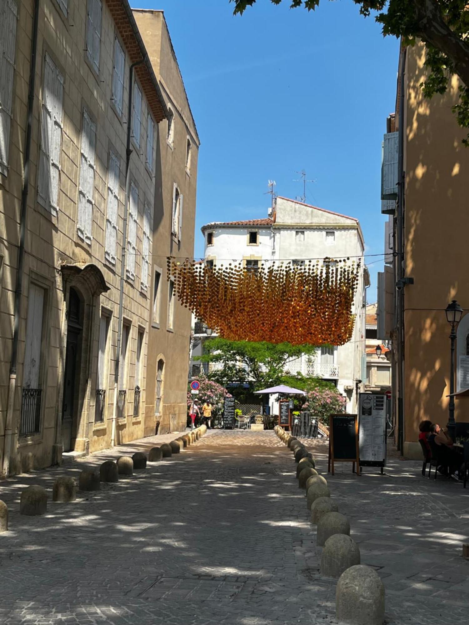Joli Appartement Hypercentre T2, Classe Meuble De Tourisme 3 Avec Parking Gratuit Béziers Kültér fotó